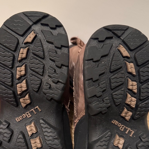 L.L. Bean Men's Brown and Black Snow Boots - Picture 7 of 13